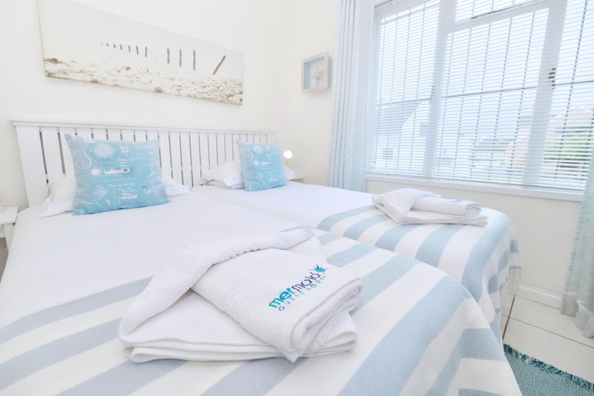 Mermaid Guest House Struisbaai Bilik gambar